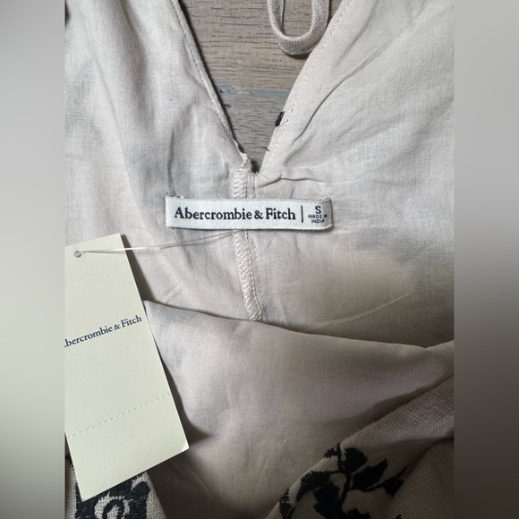 Abercrombie & Fitch Linen - Picture 7 of 7